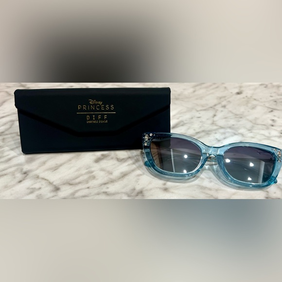 DIFF Disney Princess Sunglasses Cinderella Blue Crystal Glitter Dust Gradient - Picture 7 of 13